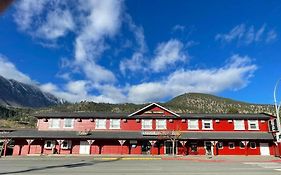 Lillooet Hotel Victoria