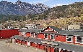 Lillooet Hotel Victoria